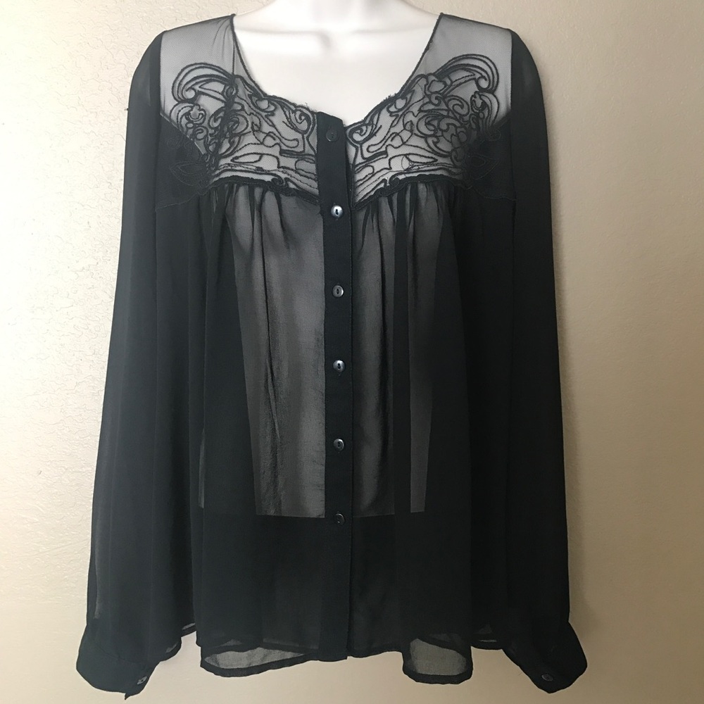 Black Sheer Audrey Long Sleeve Blouse in Large